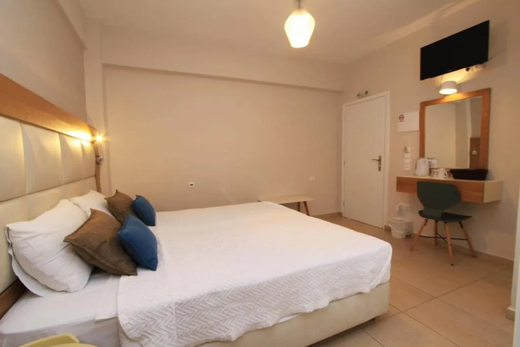 Room, Villa Roussa, Santorini