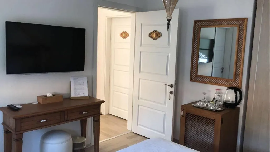 Room, Kerme Ottoman Alacati, Izmir