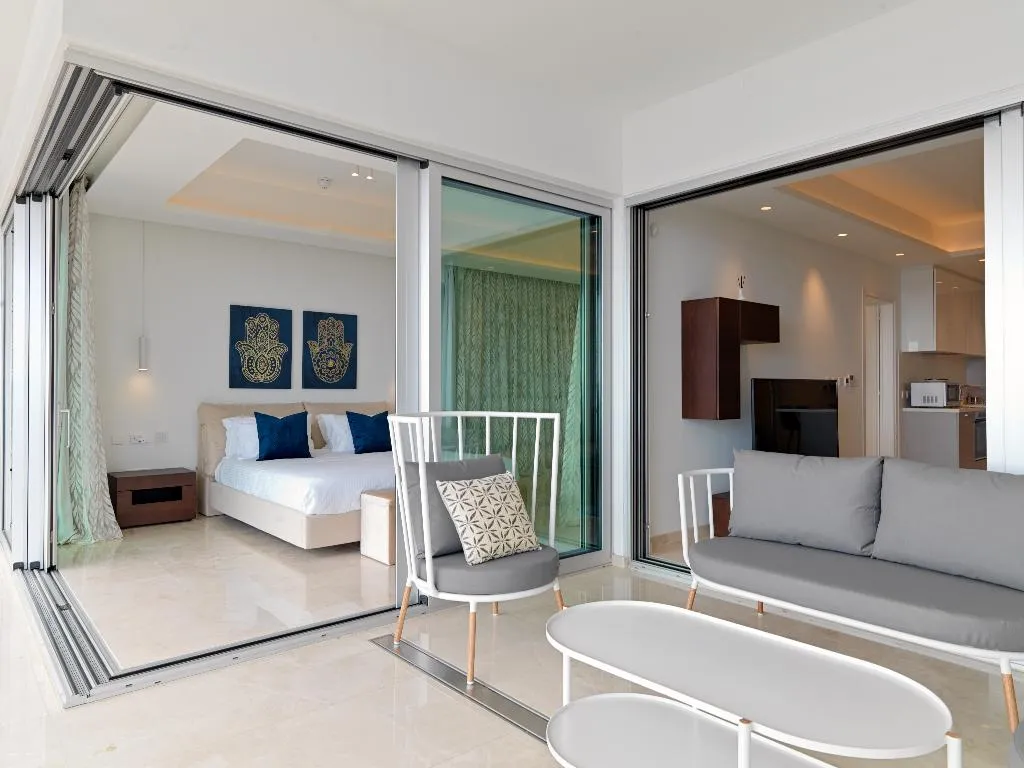 APARTMENT LUXURY Room, The Tower at St Raphael Resort, Cyprus