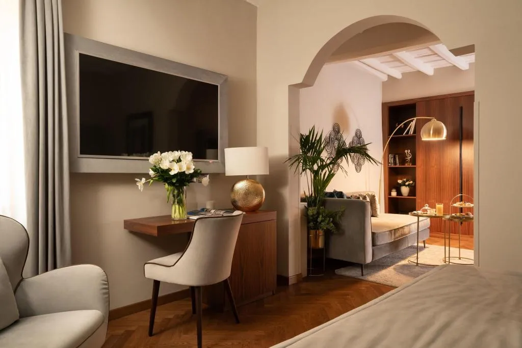 DOUBLE GRAND Room, Antico Albergo del Sole al Pantheon, Rome