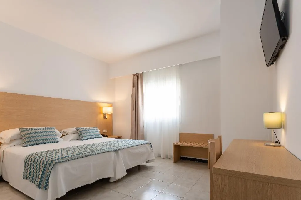 Double or Twin STANDARD Room, Riutort, Majorca
