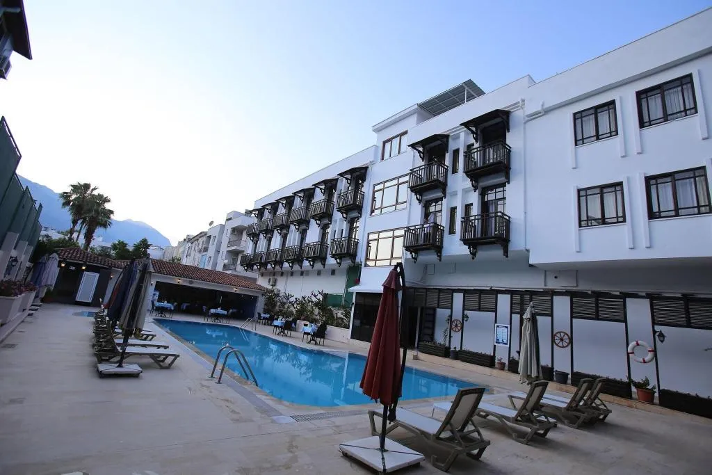 Terrace, Melissa Moment, Antalya