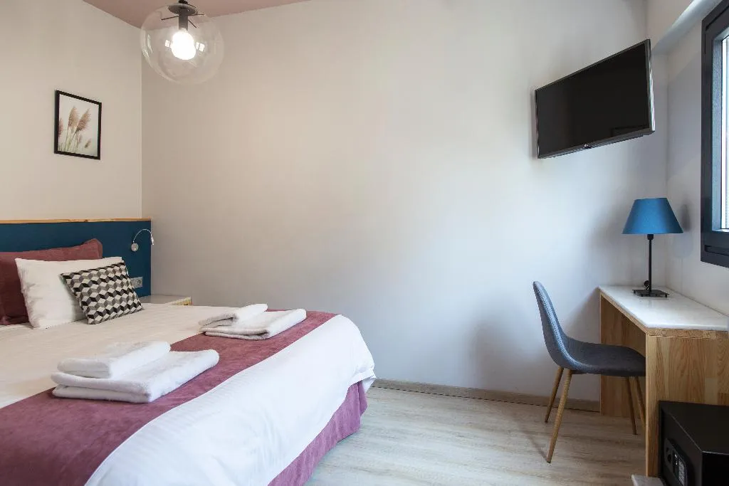 APARTMENT ONE BEDROOM Room, Be My Guest Athens, Athens