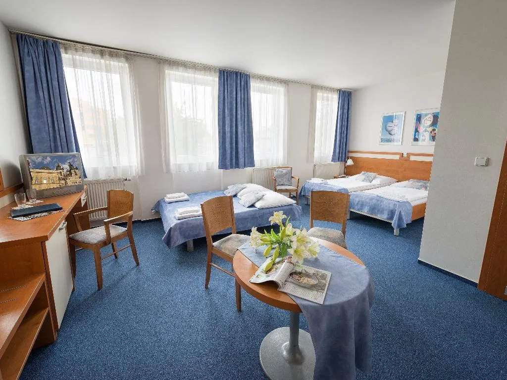 DOUBLE CAPACITY 4 Room, EA hotel Populus, Prague