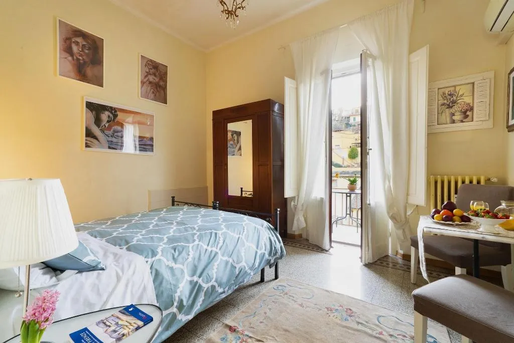 Room, 1900 Artevita, Florence