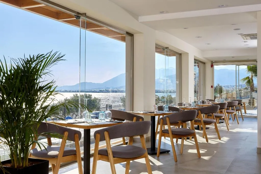 Restaurant, Enorme Santanna Beach, Crete