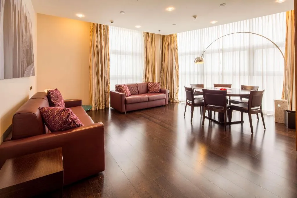 SUITE KING SIZE BED Room, Best Western Premier BHR Treviso Hotel, Venice