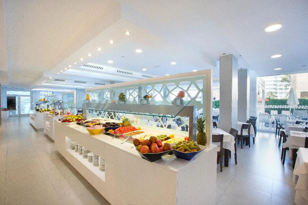 Restaurant, Mar Hotels Playa de Muro Suites, Majorca