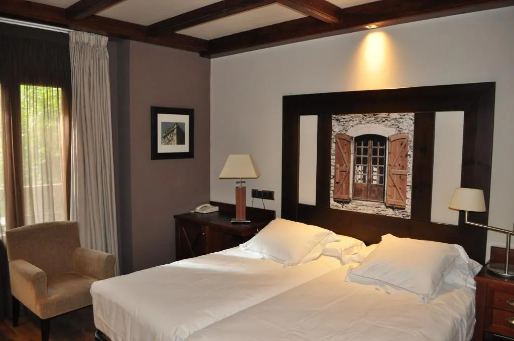 DOUBLE SINGLE USE STANDARD Room, Ciria, Barcelona