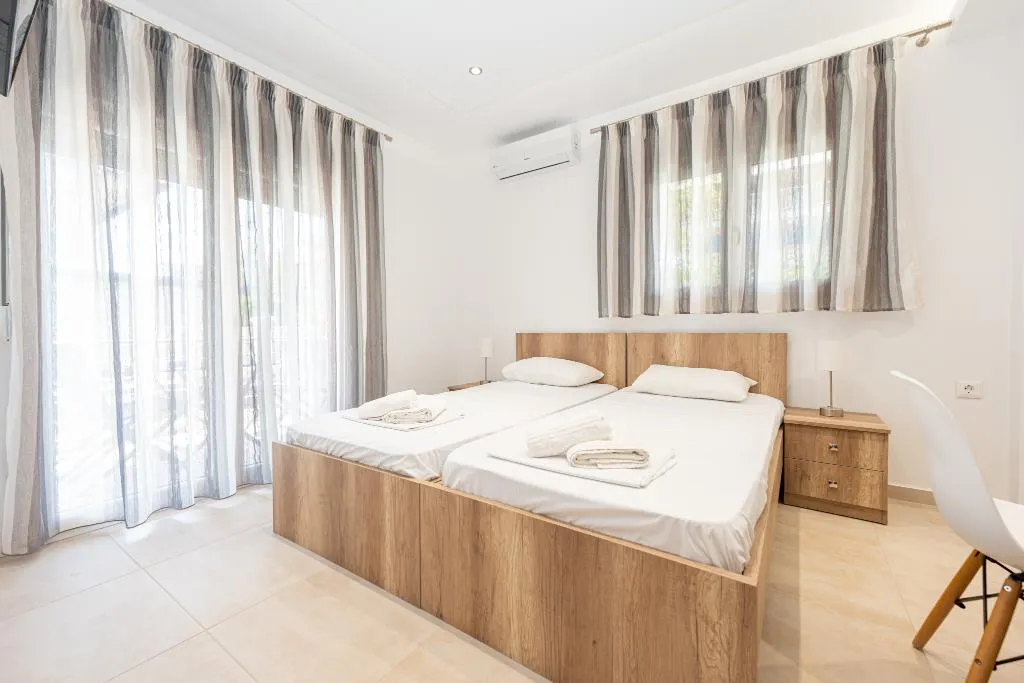 FAMILY ROOM STANDARD Room, Milonas House Apartments, Halkidiki