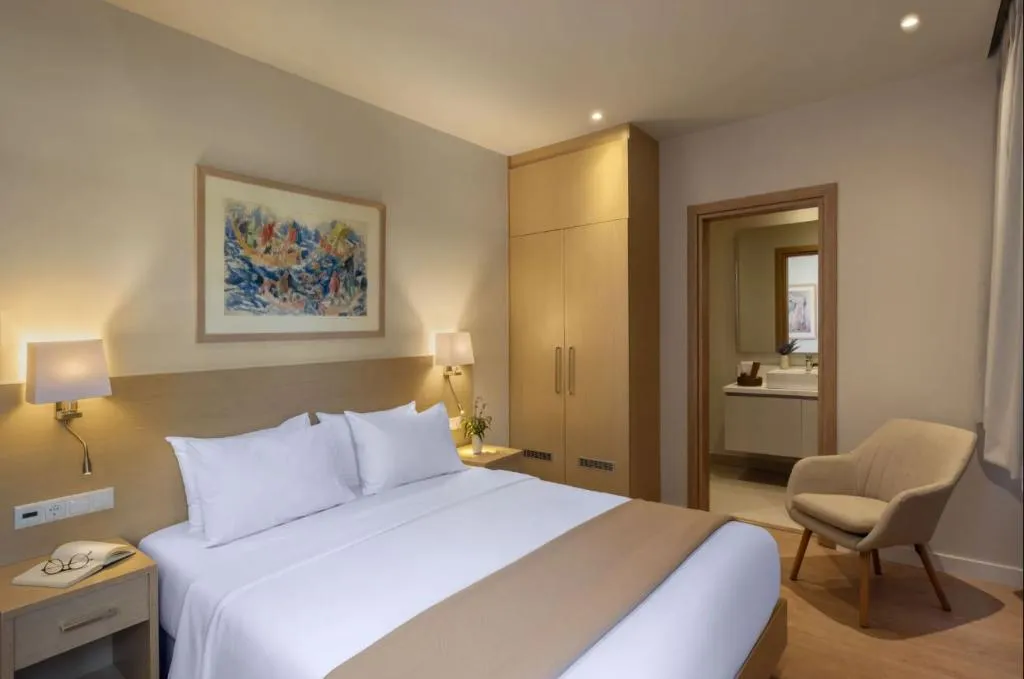Room DELUXE Room, Gallery Port Tower Piraeus, Athens