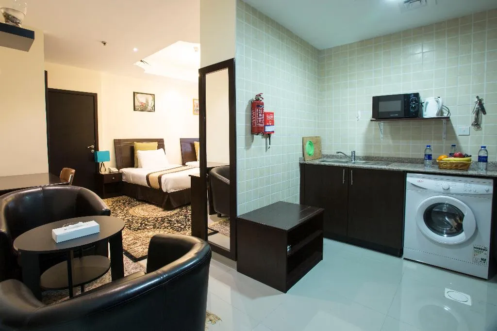 APARTMENT TWO BEDROOMS Room, Travellers Hotel Apartment, Dubai
