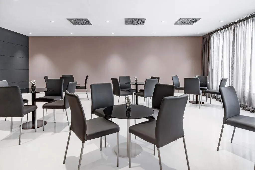 Conferences, Eurostars Lisboa Parque Hotel, Lisbon