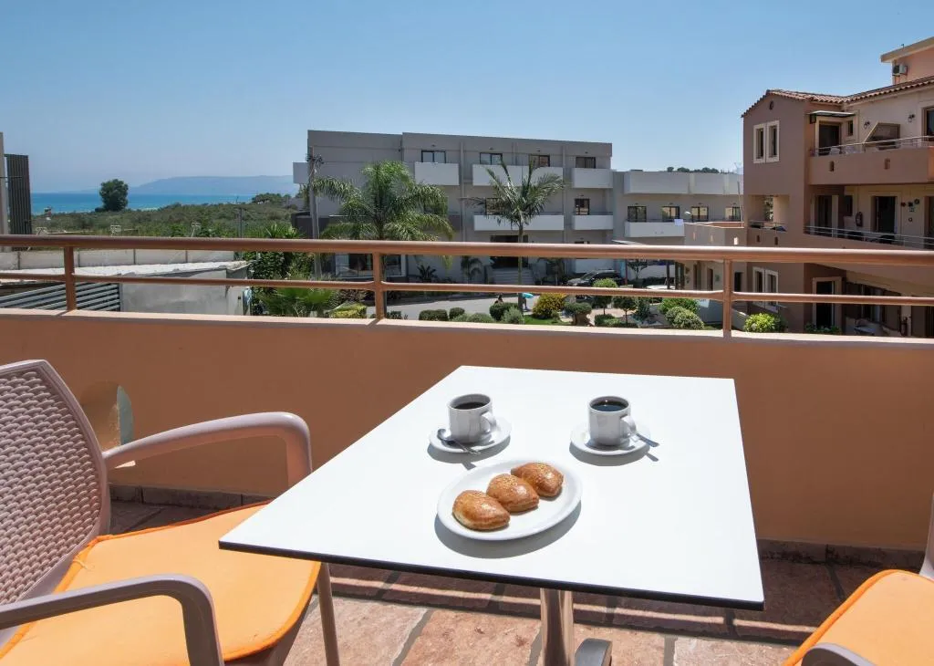 Terrace, Eko Suites Apartments, Crete