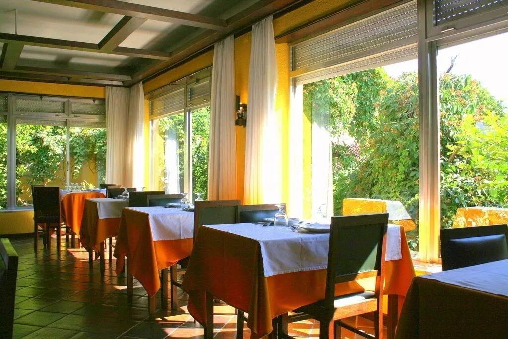 Restaurant, Pensao Residencial Corredoura, Porto