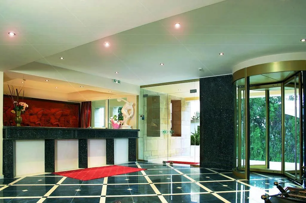 Lobby, Dolphin Resort Hotel, Athens
