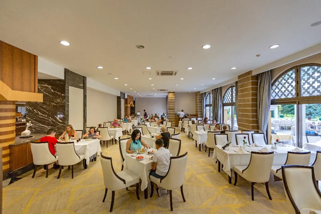 Restaurant, Royal Holiday Palace, Antalya