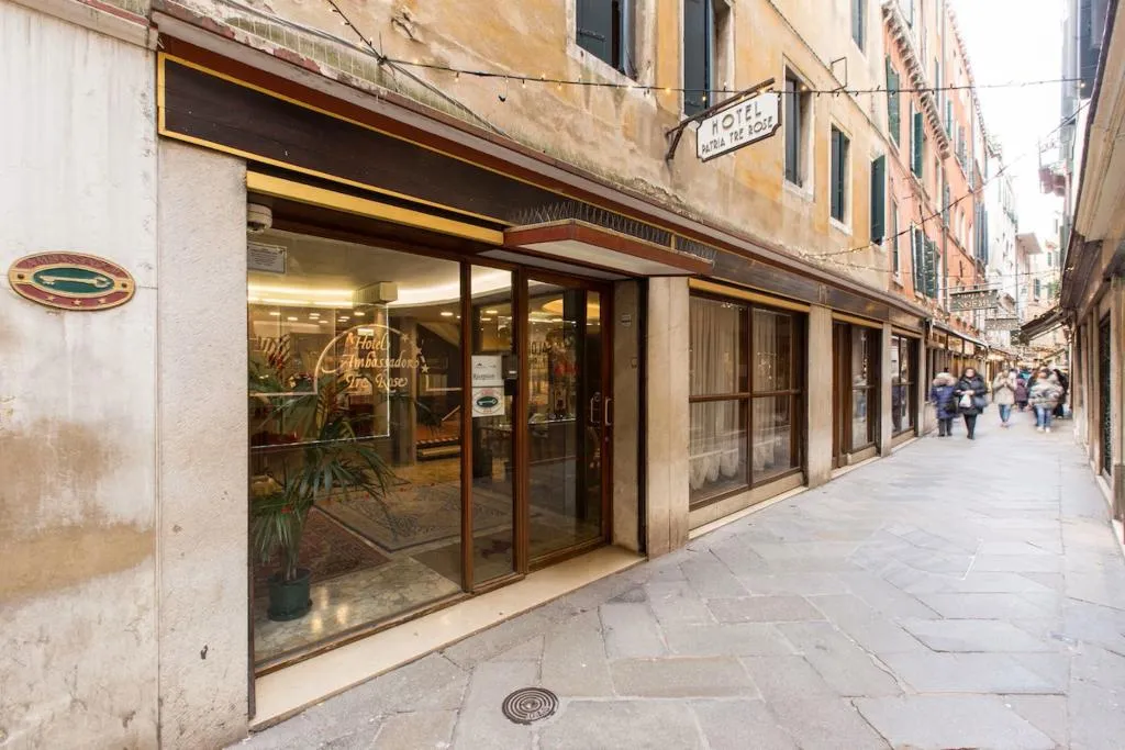 General view, Ambassador Tre Rose, Venice