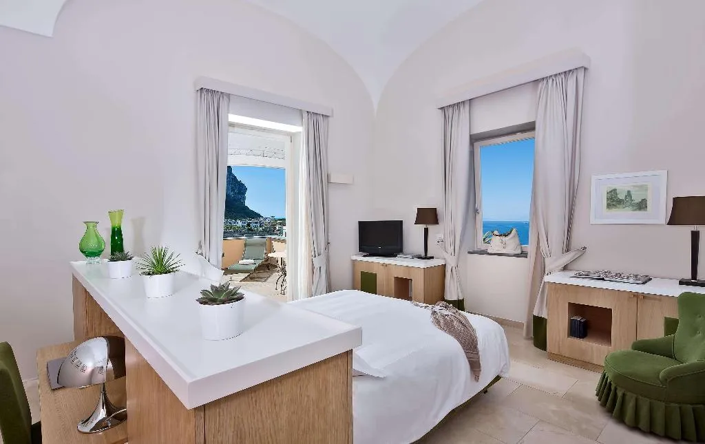 Room, Villa Marina Capri Hotel & Spa, Naples