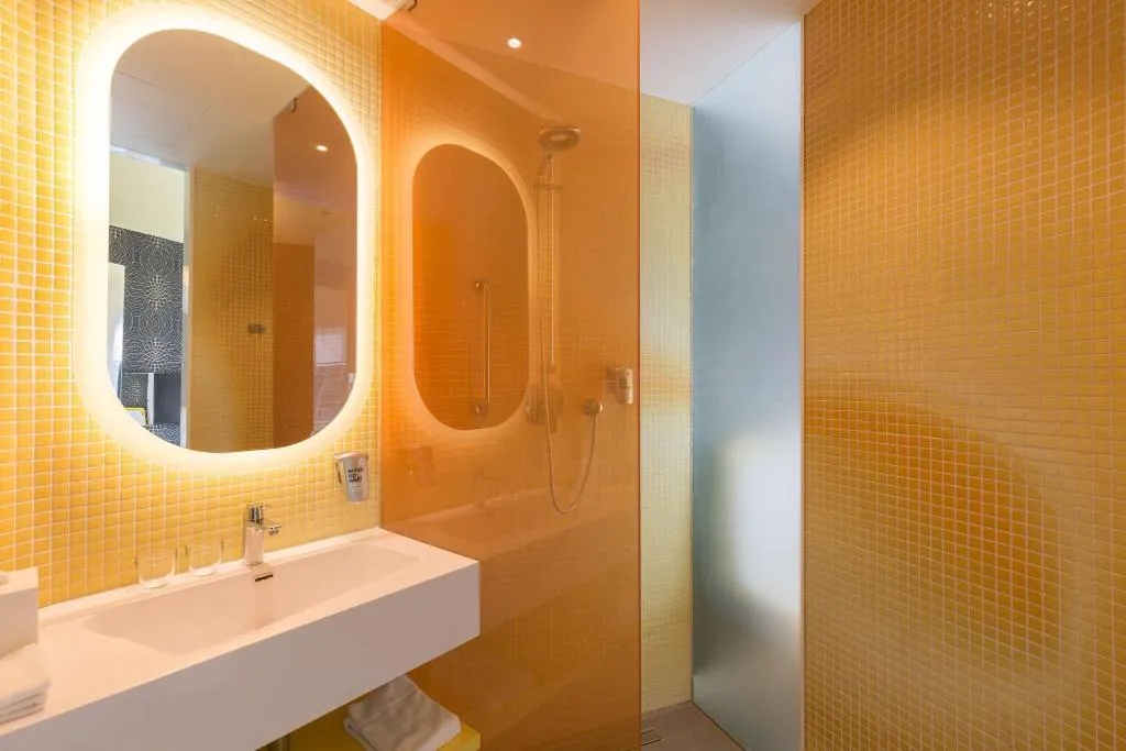 TWIN STANDARD Room, Park Inn By Radisson Amsterdam City West, Amsterdam