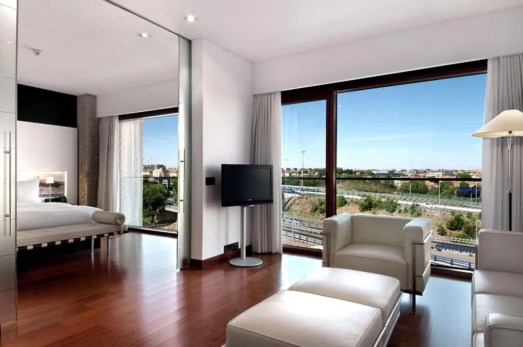 Room, Hilton Madrid Airport, Madrid