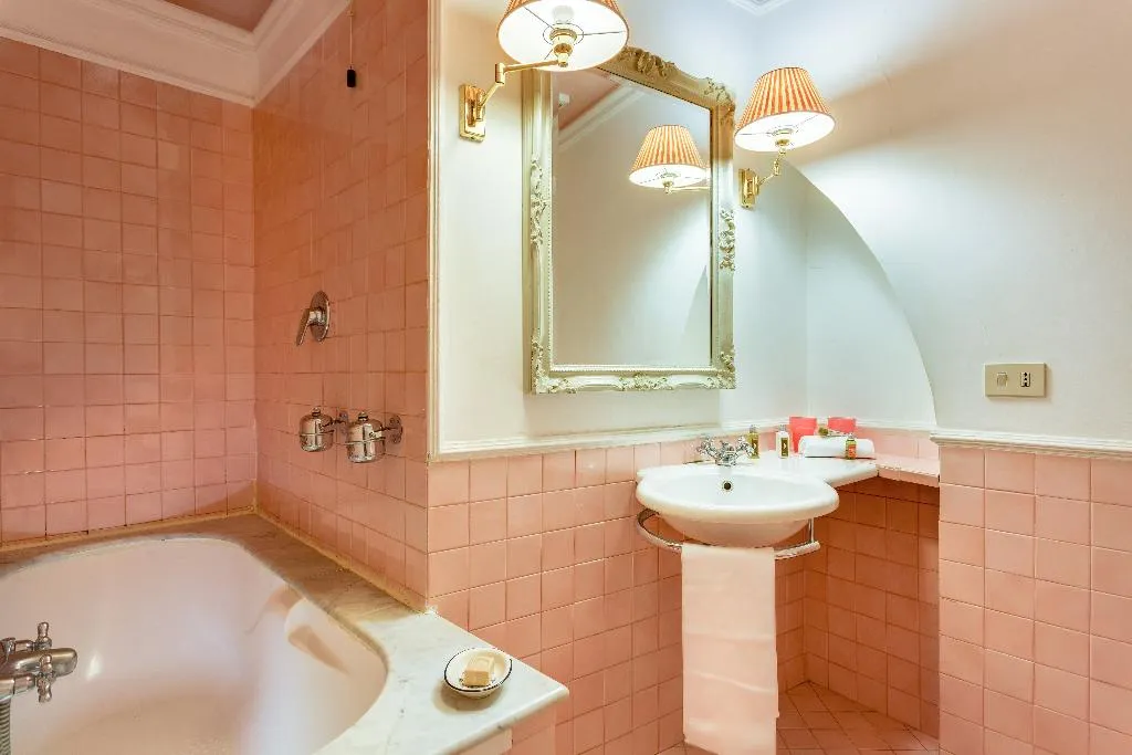 DOUBLE DELUXE Room, Casa Heberart Guest House Capo le Case, Rome