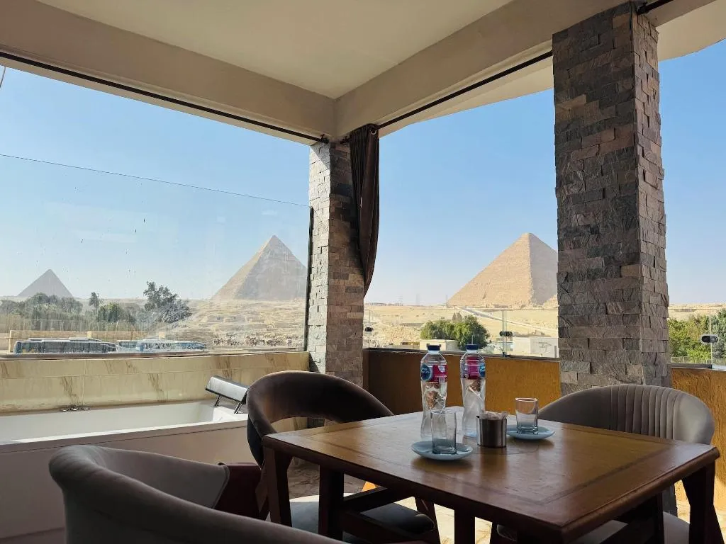 Room, Capital Of Pyramids Hotel, Cairo