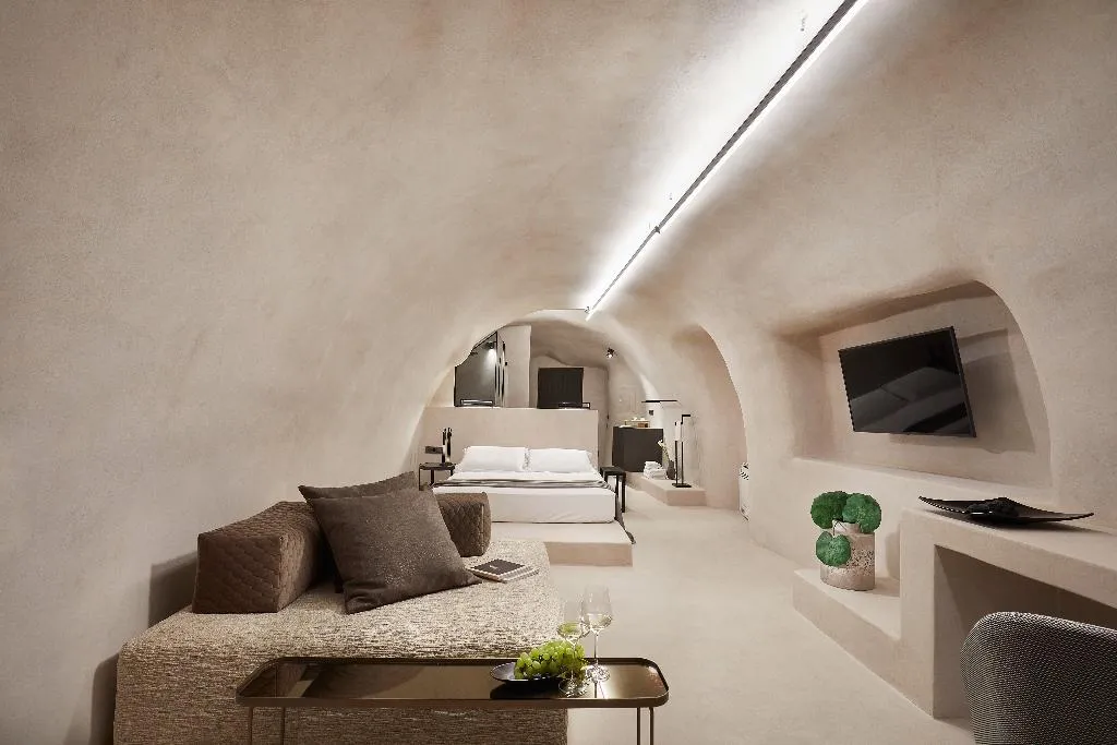 SUITE STANDARD Room, Divine Cave Experience, Santorini