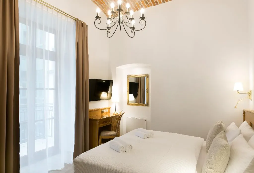 STUDIO WITH BALCONY Room, Ventus Rosa Boutique Aparthotel, Krakow