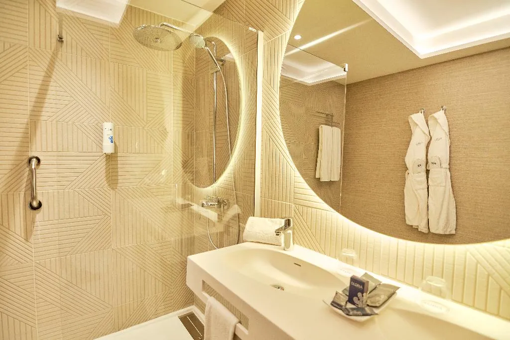 TRIPLE STANDARD Room, Gloria Palace Amadores Thalasso & Hotel, Gran Canaria