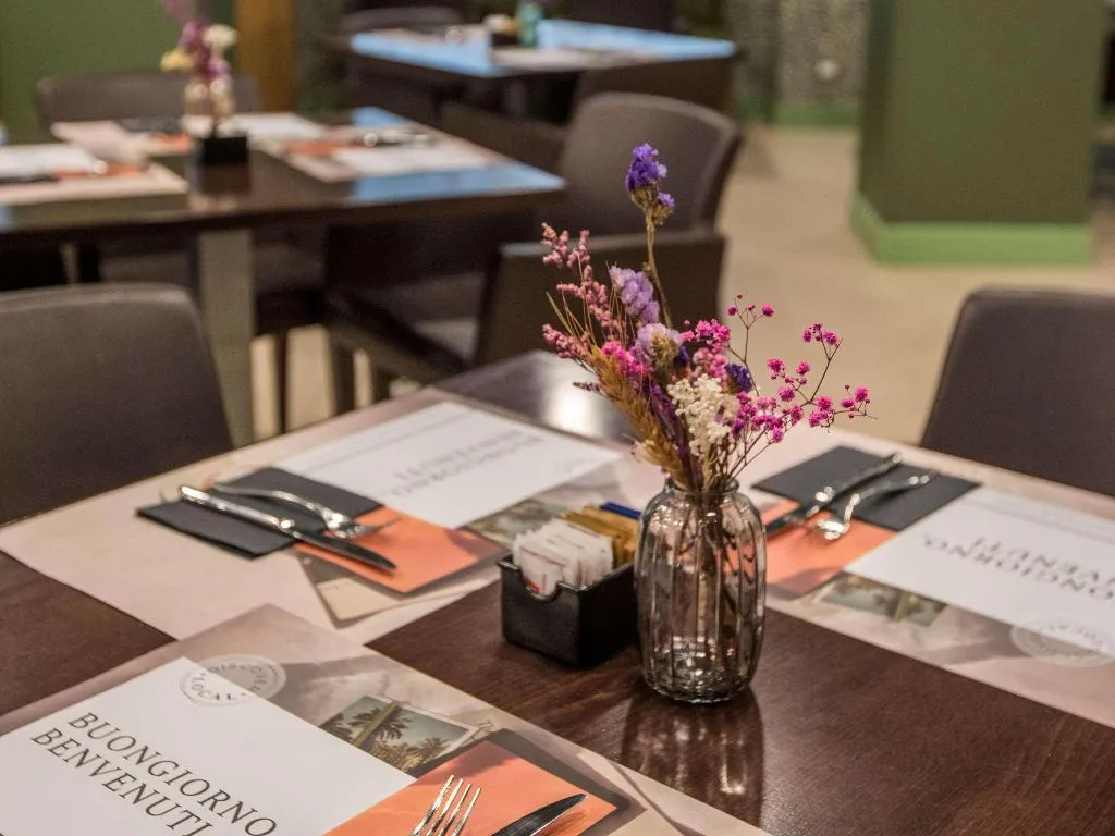 Restaurant, Mercure Roma Centro St. John, Naples