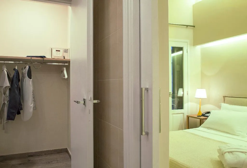 TRIPLE DELUXE Room, Athena Hotel Nafplio, Kalamata