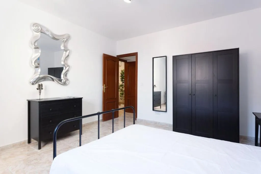 APARTMENT DELUXE WITH BALCONY Room, Boutique Apartments in the Heart of Madrid, Madrid