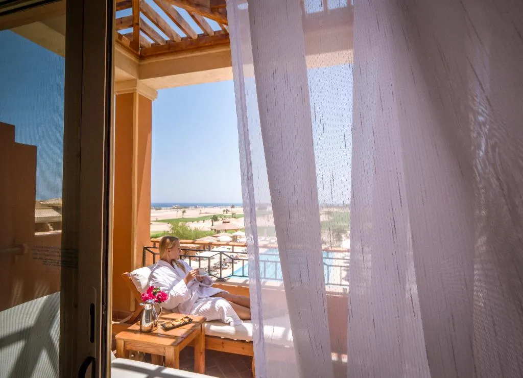 Room, The Cascades Golf Resort Spa and Thalasso, Red Sea Riviera