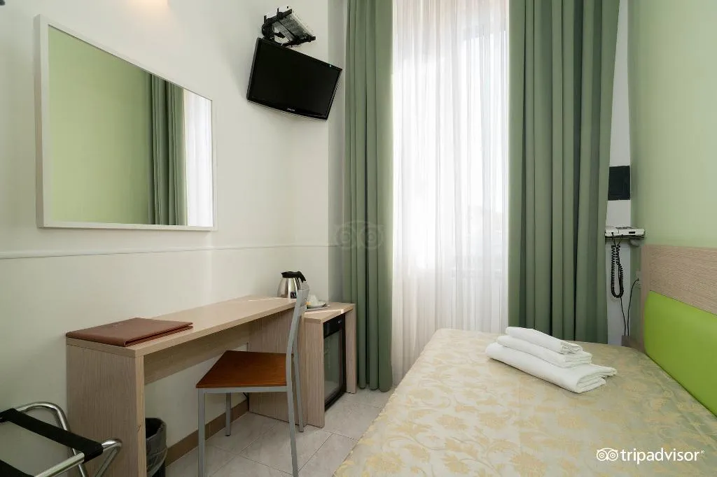 SINGLE SUPERIOR Room, Hotel Scott House, Rome