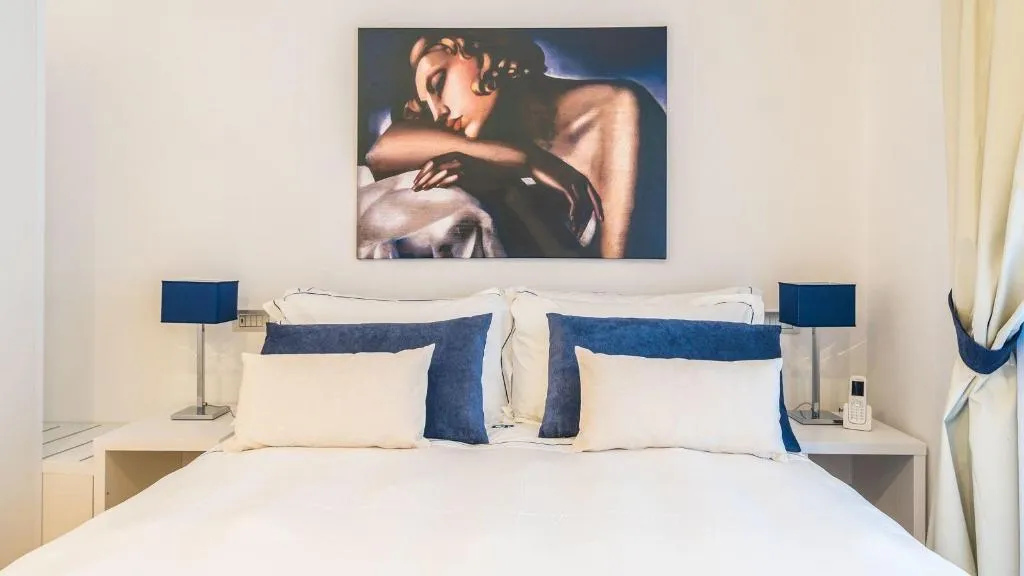 Room, Cafe Bleu Relais, Alghero