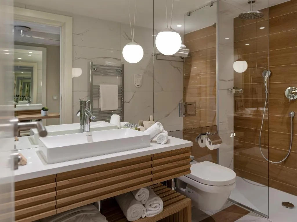 DOUBLE DELUXE SEA VIEW WITH BALCONY Room, Bellevue Dubrovnik, Dubrovnik