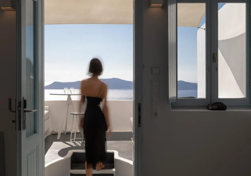 DOUBLE DELUXE SEA VIEW Room, Infinity Suites & Dana Villas, Santorini