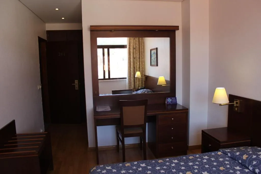 Room, Albergaria Quim Barreiros, Porto