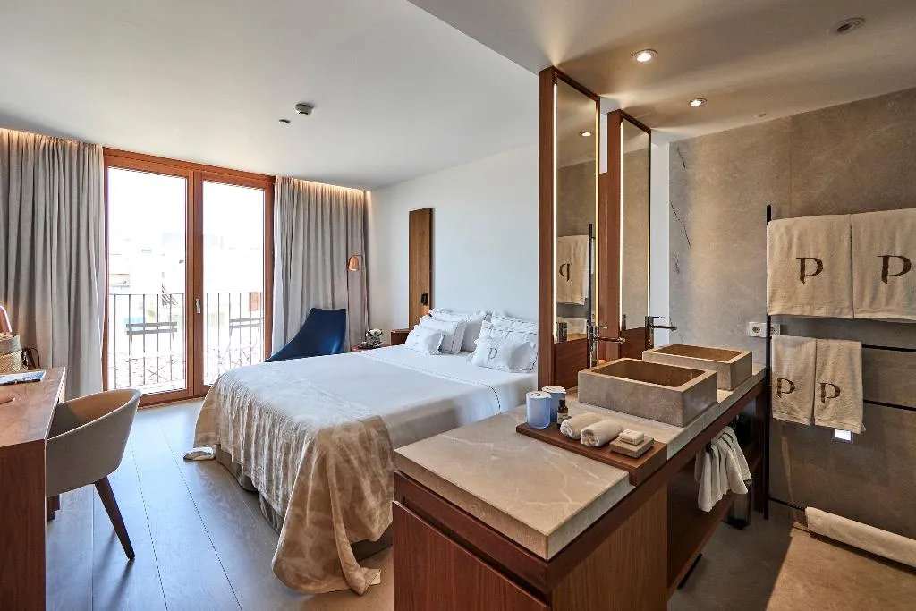 Room, Es Princep, Majorca