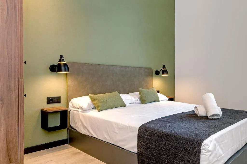 DOUBLE STANDARD Room, Hotel Orangine, Barcelona