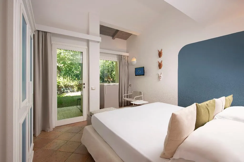 DOUBLE GARDEN VIEW Room, The Village Chia Laguna Sardinia, Cagliari