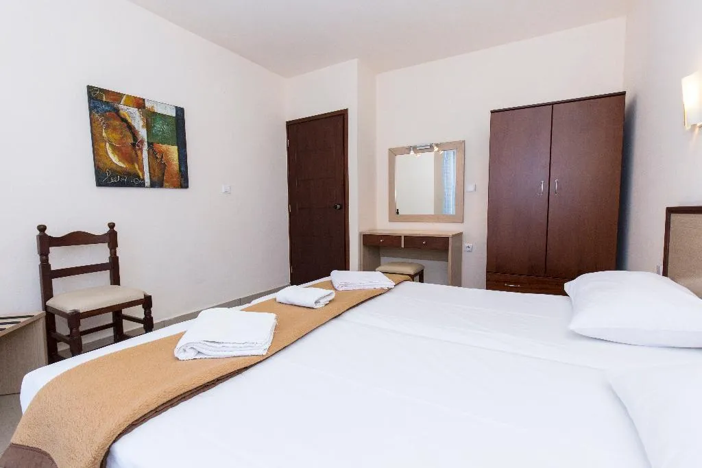 APARTMENT TWO BEDROOMS Room, Mandy Suites, Crete