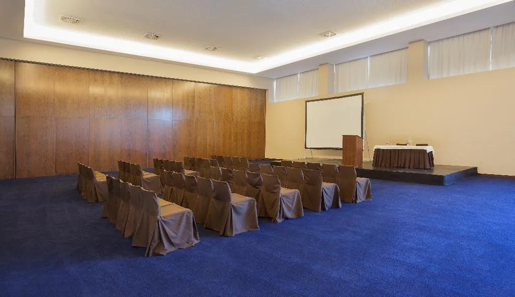 Conferences, Wine & Books by the sea - Algarve Resort, Algarve