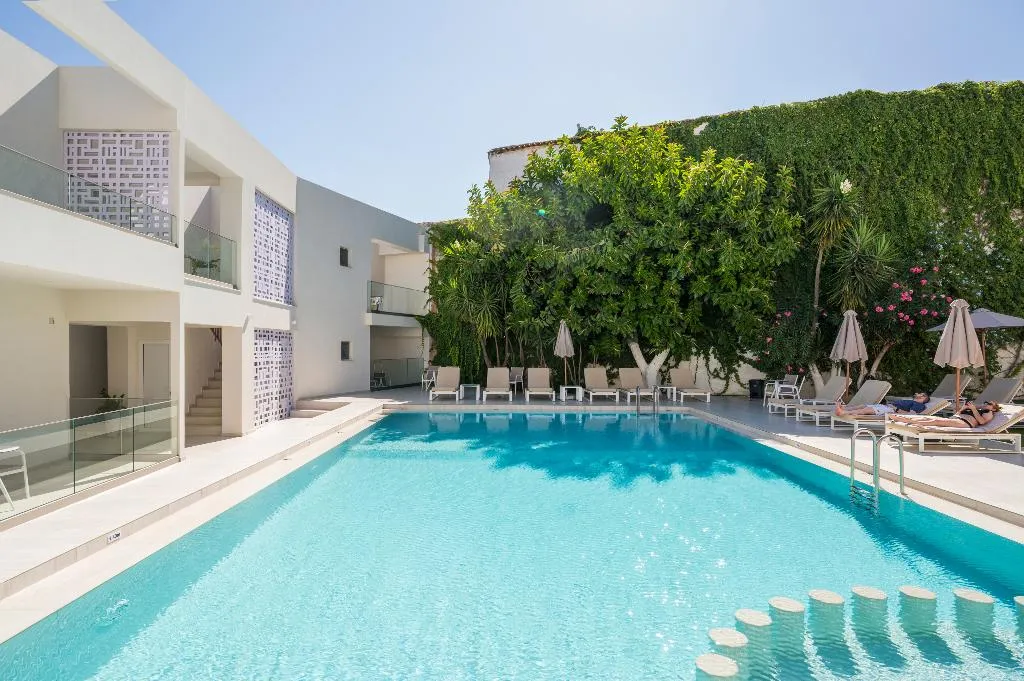 Pool, Tarra Seaside Hotel, Crete