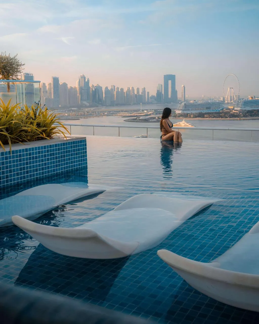 Pool, NH Collection Dubai The Palm, Dubai
