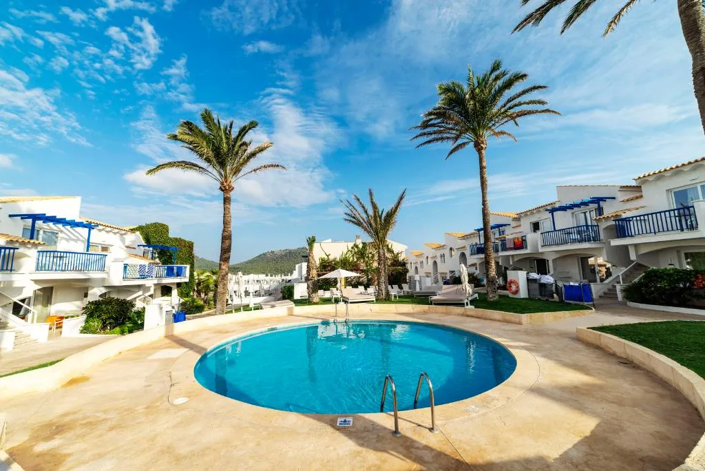 Pool, Parque Nereida Suites Hotel, Majorca
