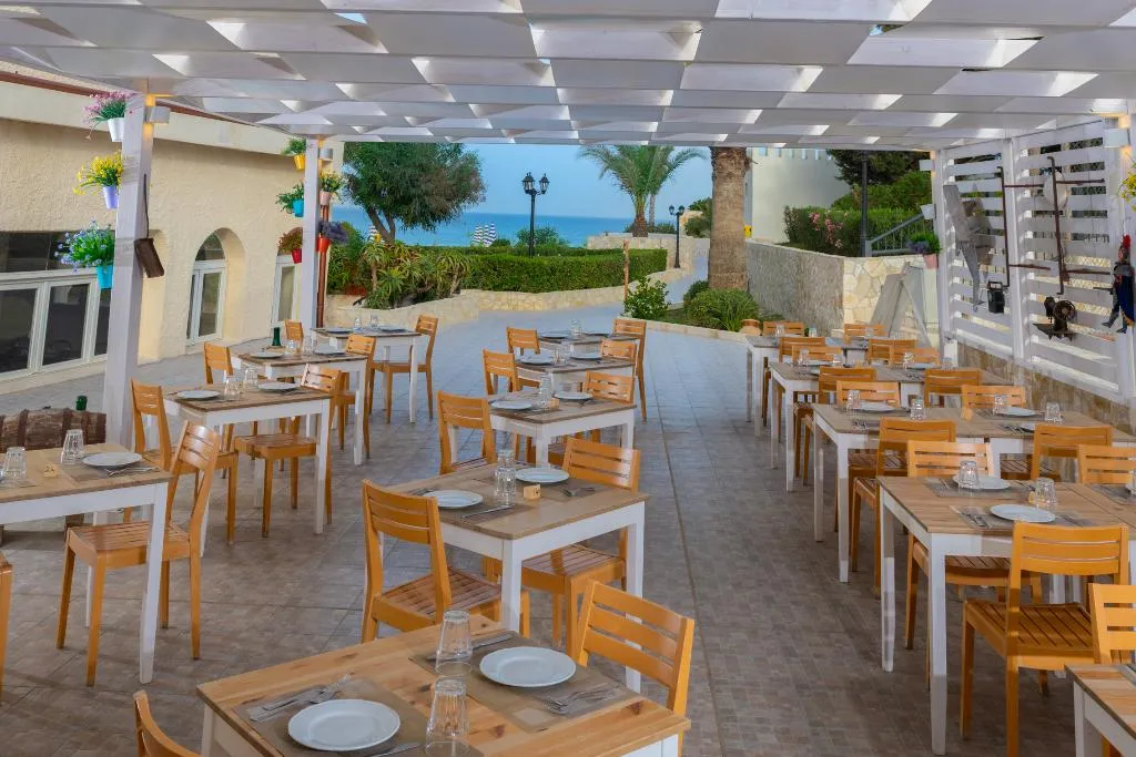 Restaurant, Hotel Club Eloro, Catania