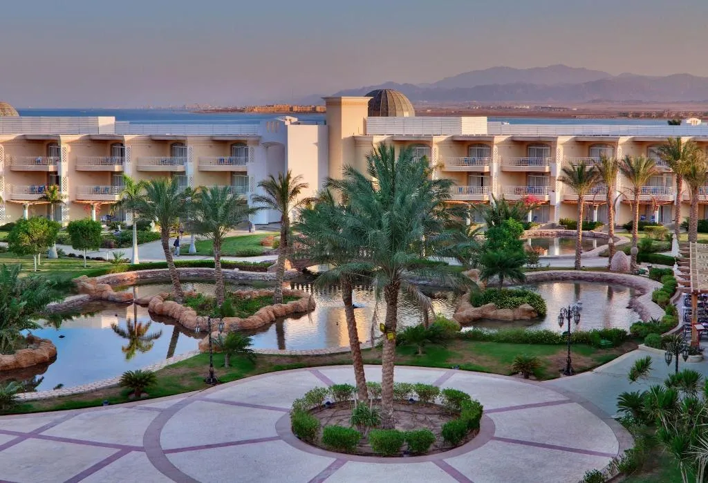 Terrace, Sentido Palm Royale, Red Sea Riviera