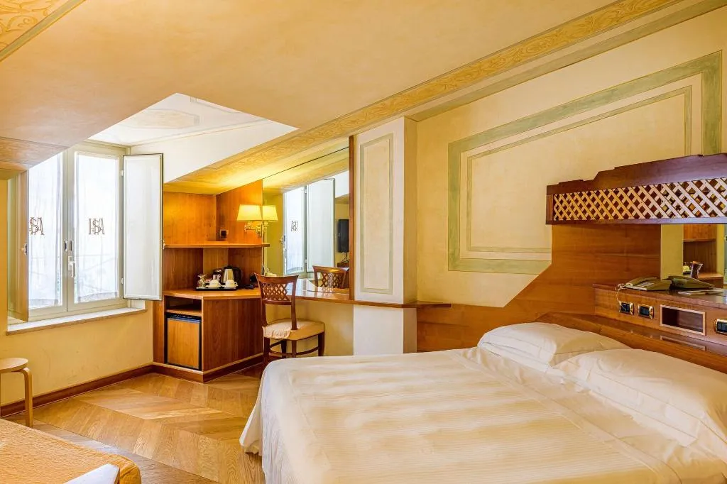 Room, Sant'Anna, Rome